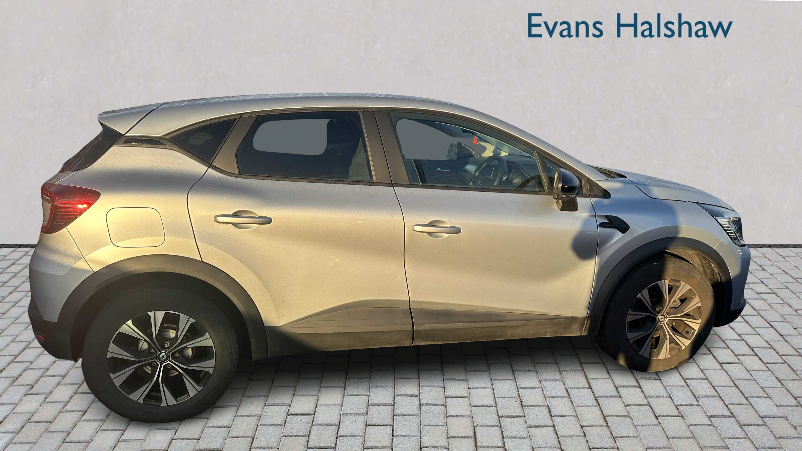 Renault Captur 1.3 Mild Hybrid 140 Evolution 2022 MM72XEO Grey #5
