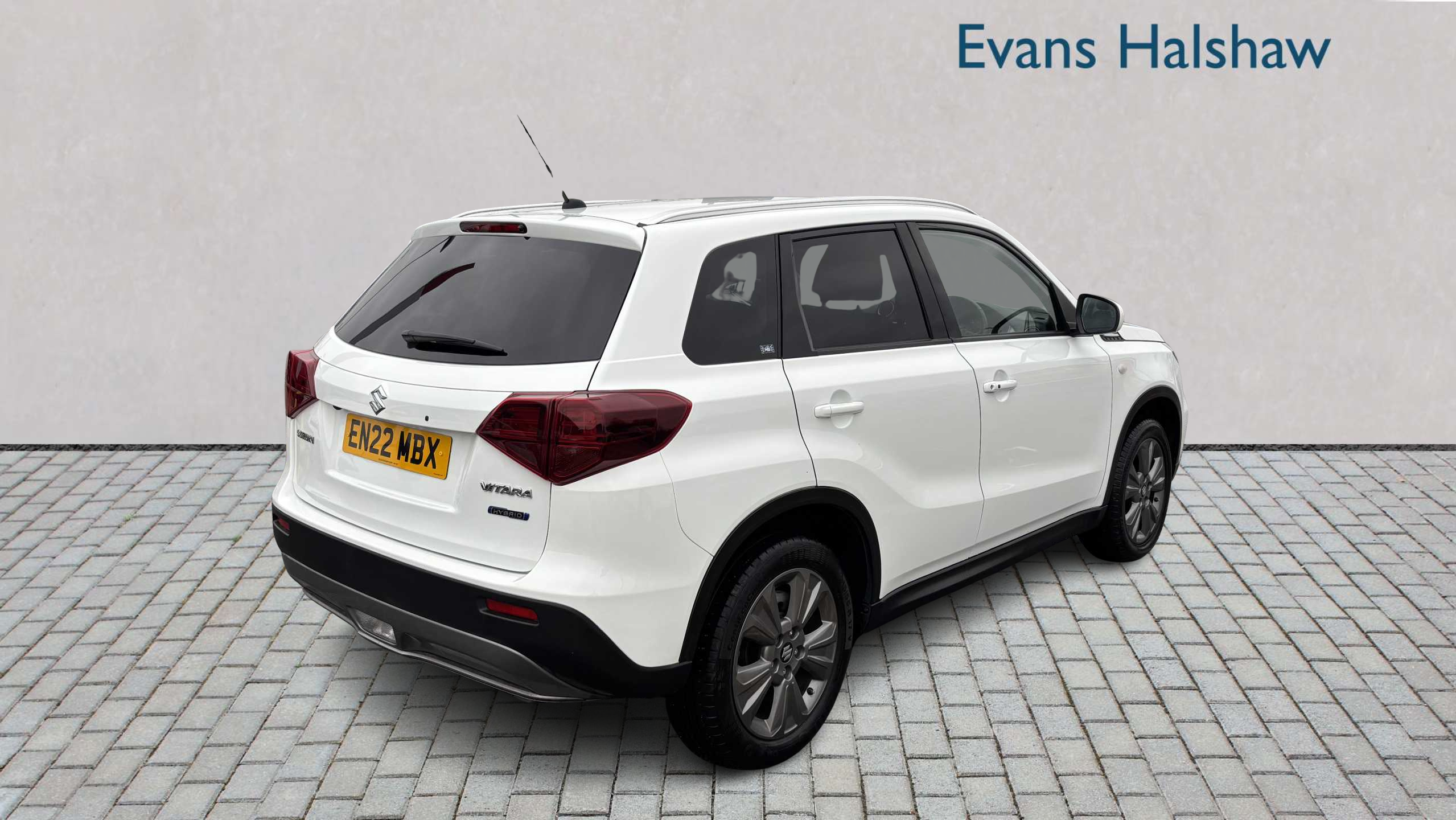 Suzuki Vitara 1.5 Hybrid Sz-t Ags 2022 White #3
