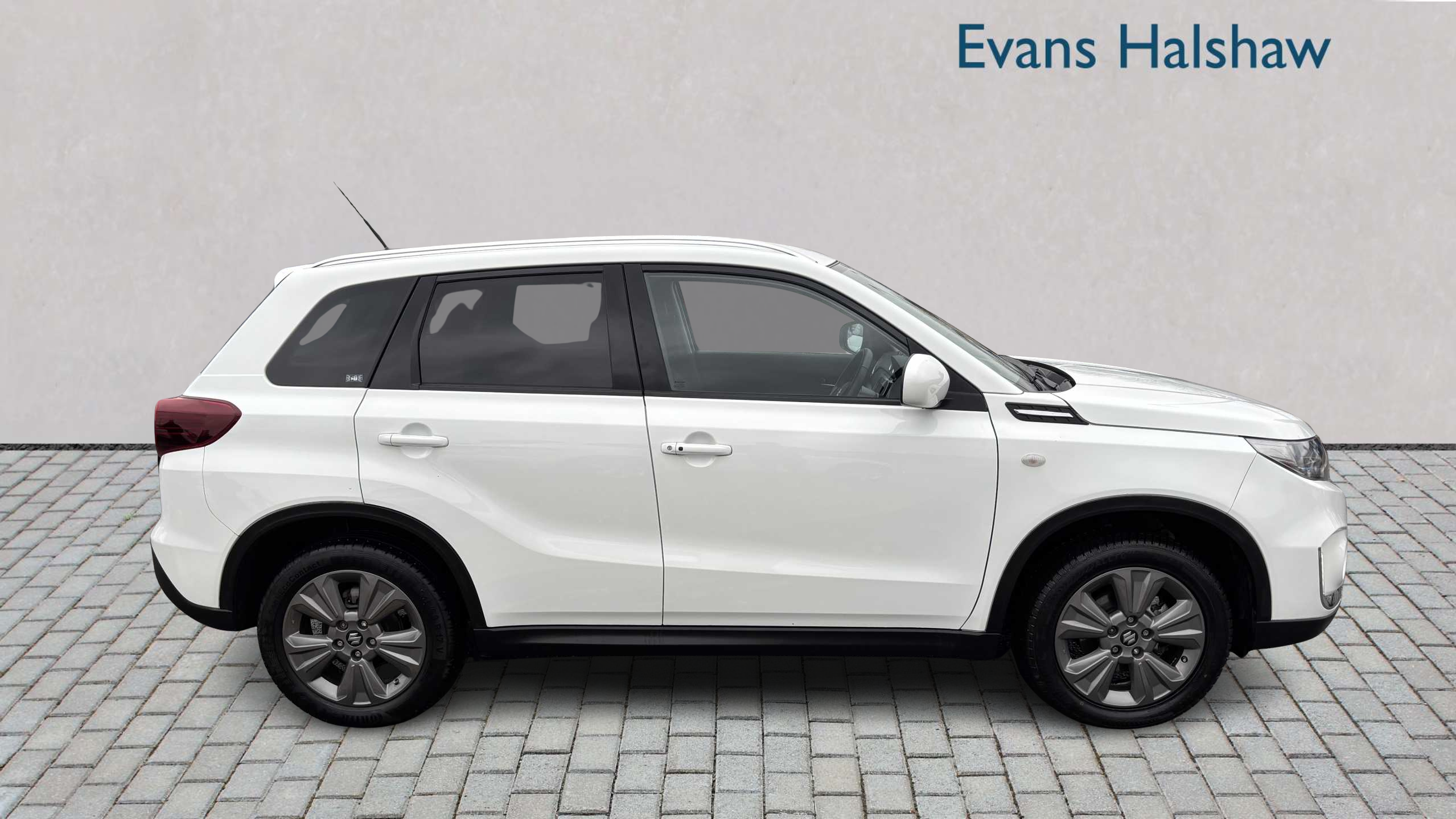 Suzuki Vitara 1.5 Hybrid Sz-t Ags 2022 White #2
