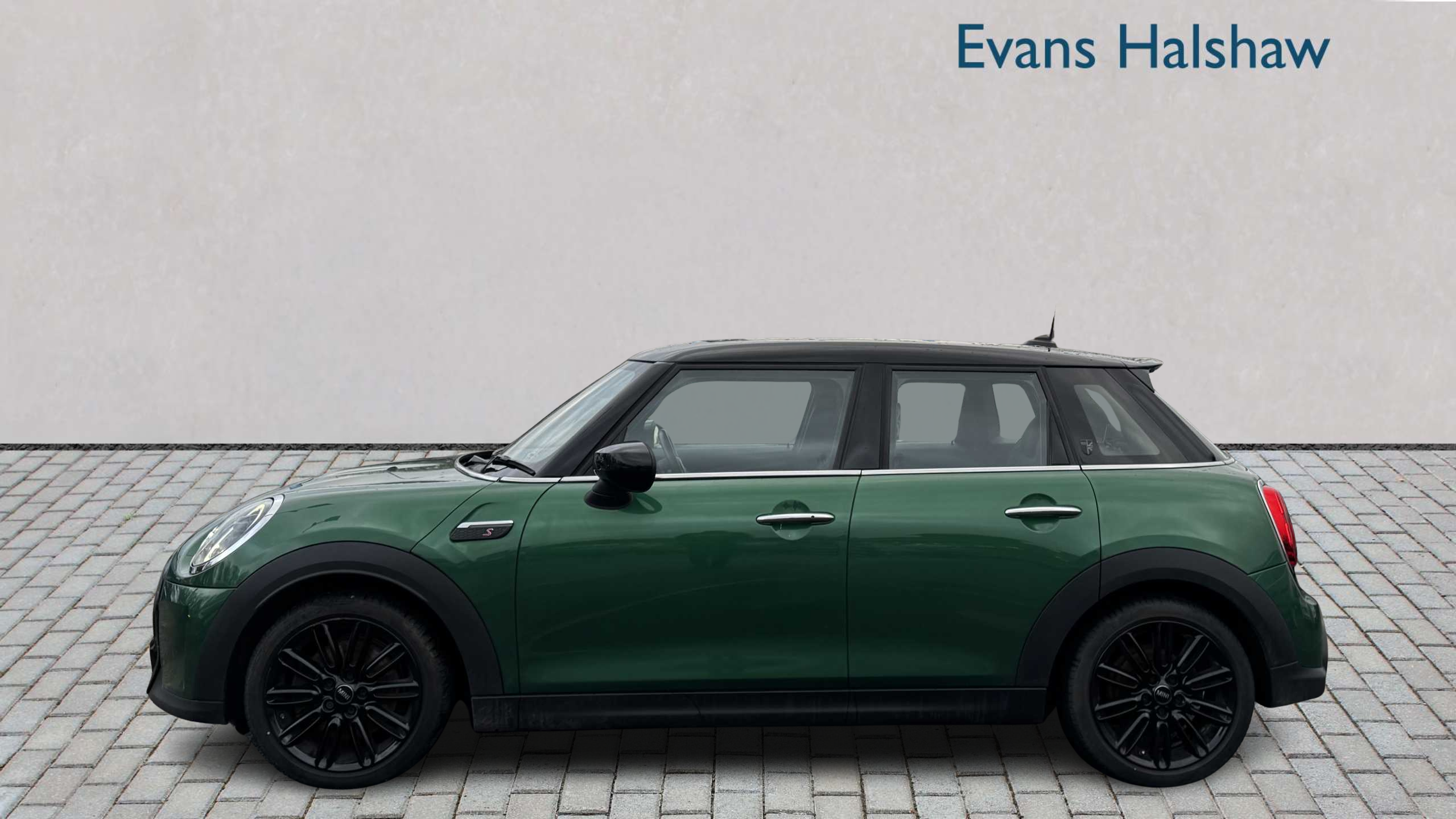 Mini Hatch 2.0 Cooper S Exclusive 2022 WP72CFU Green #4