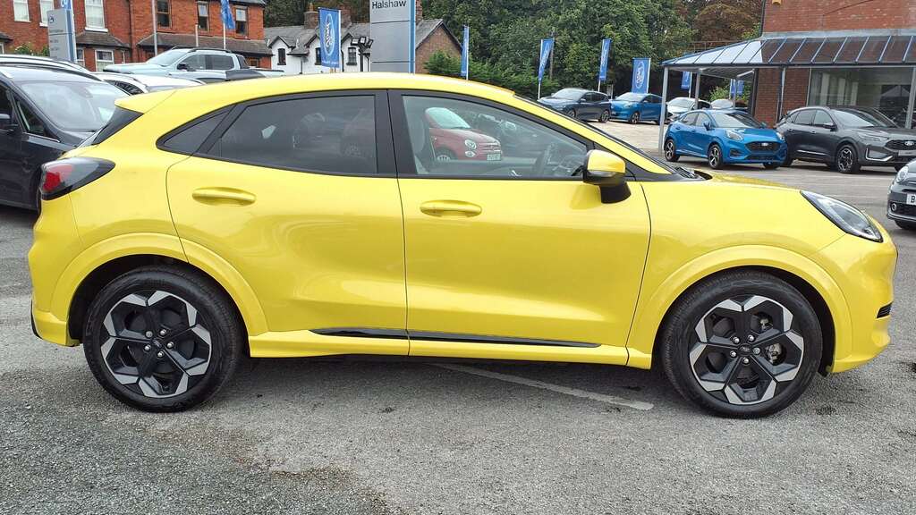 Ford Puma 123Kw Premium 43Kwh 2025 MD25NJJ Yellow #3