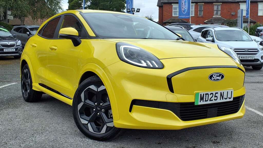 Ford Puma 123Kw Premium 43Kwh 2025 Yellow