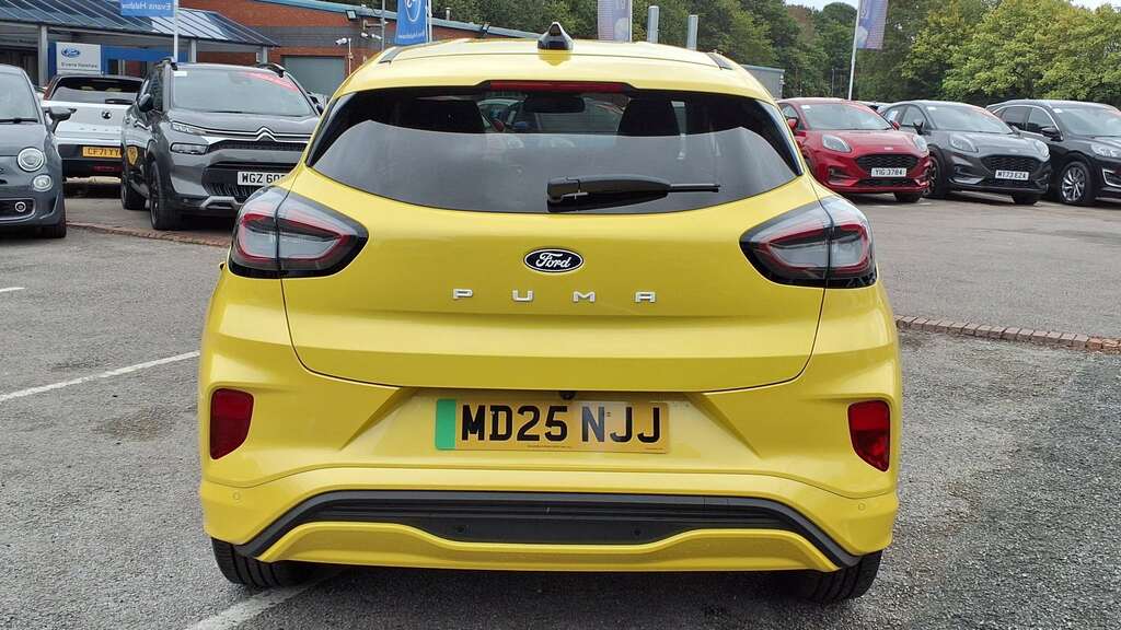Ford Puma 123Kw Premium 43Kwh 2025 MD25NJJ Yellow #6