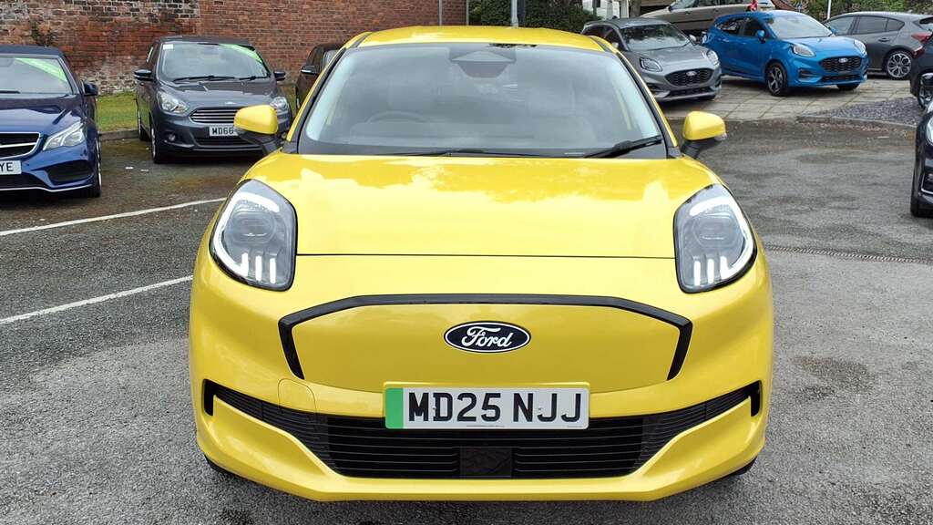Ford Puma 123Kw Premium 43Kwh 2025 MD25NJJ Yellow #2