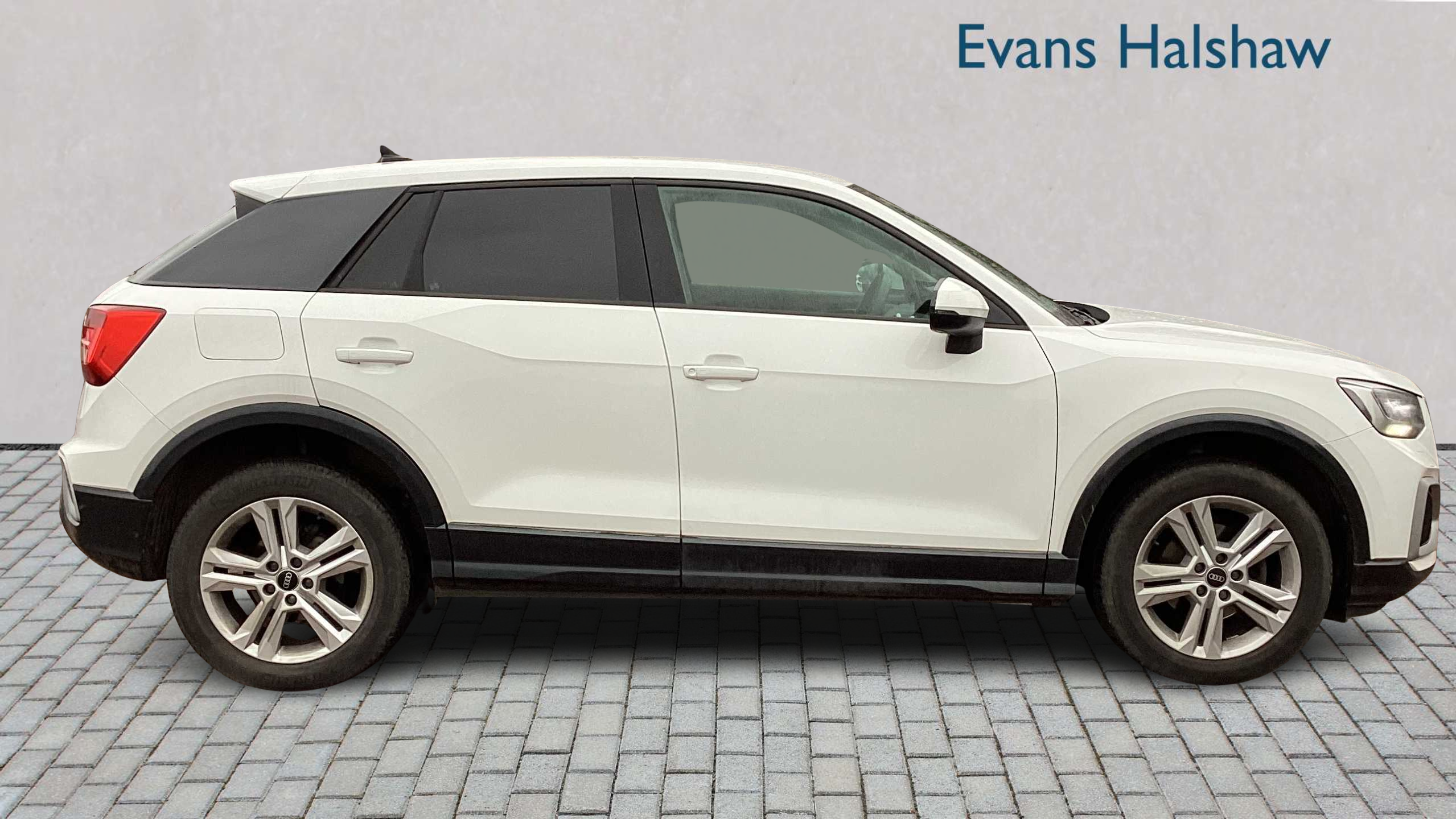 Audi Q2 35 Tfsi Sport S Tronic 2023 YW72KFP White #6