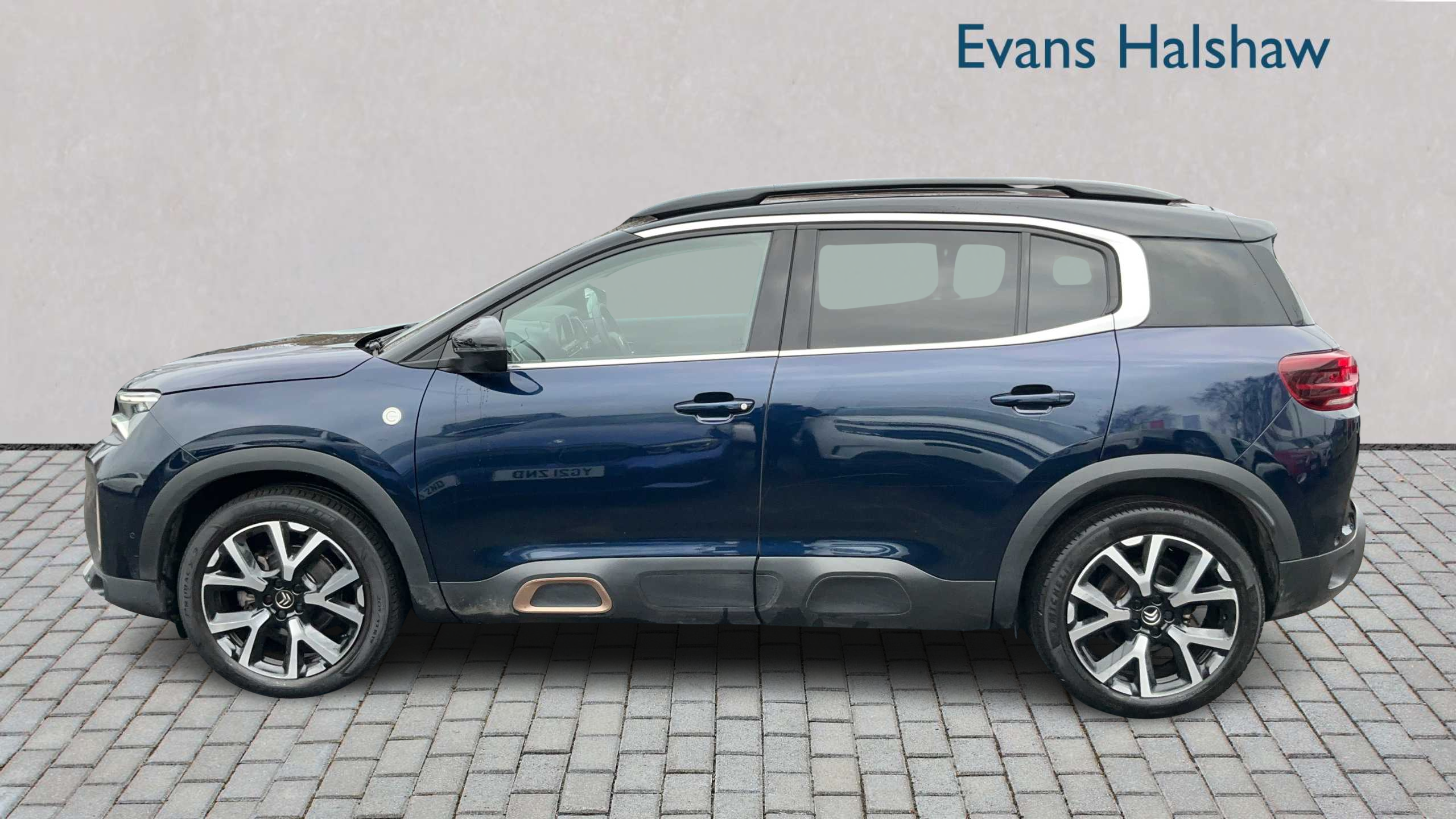 Citroen C5 Aircross 1.5 Bluehdi C-series Edition Eat8 2023 Blue #3