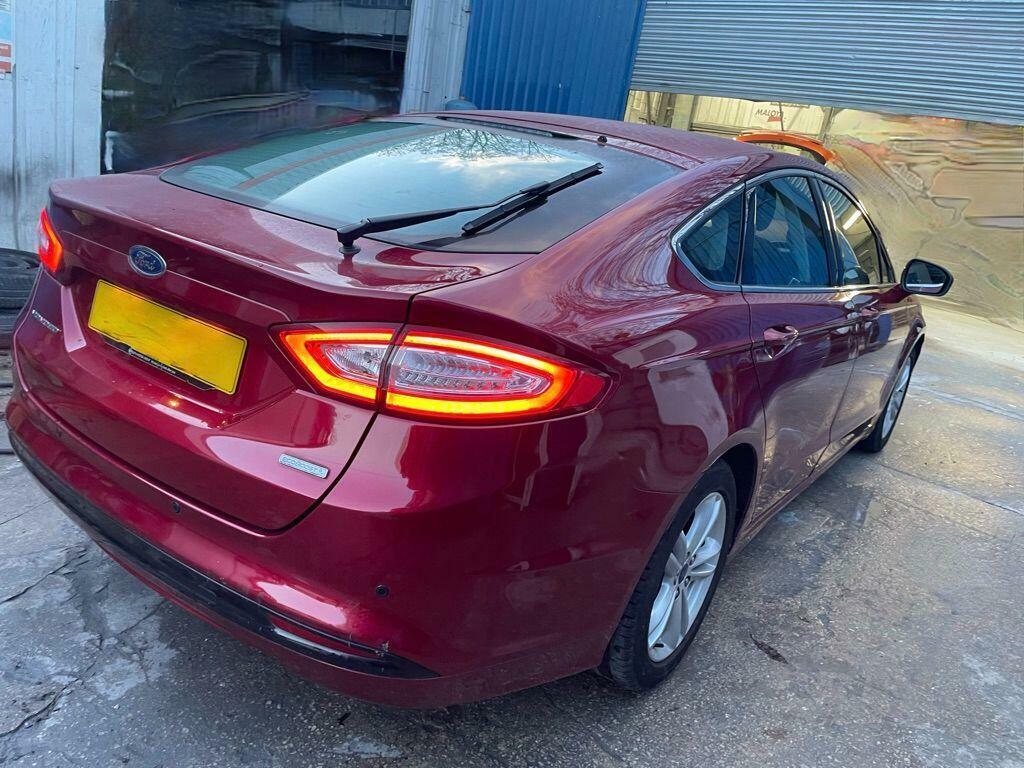 Ford Mondeo 1.5T Ecoboost Titanium Euro 6 S S Red #5