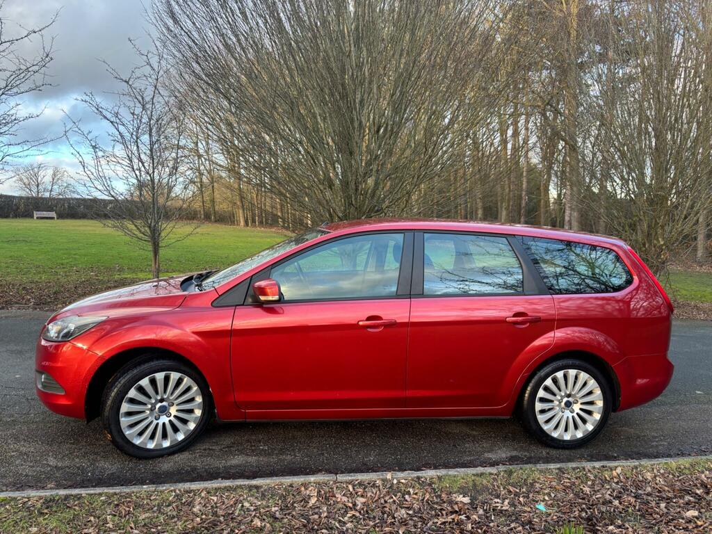 Ford Focus 2.0 Titanium Red #4