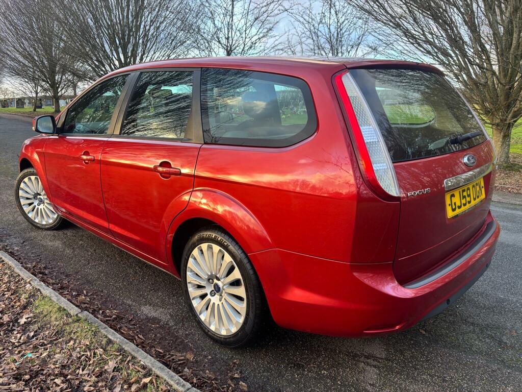 Ford Focus 2.0 Titanium Red #5