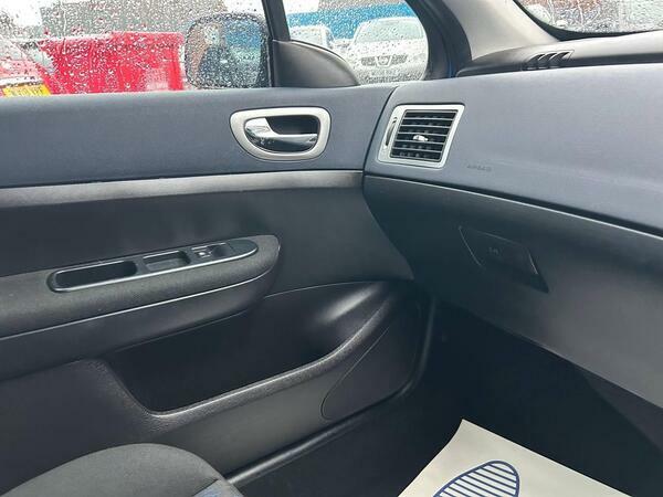 Peugeot 307 SW 1.6 Hdi Se Grey #12