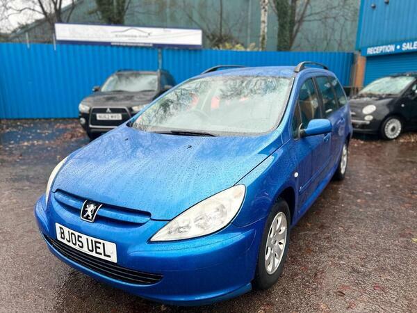 Peugeot 307 SW 1.6 Hdi Se Grey #1