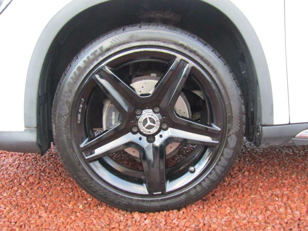 Mercedes-Benz GLA Class 1.6 Gla200 Amg Line Euro 6 S S  White #3