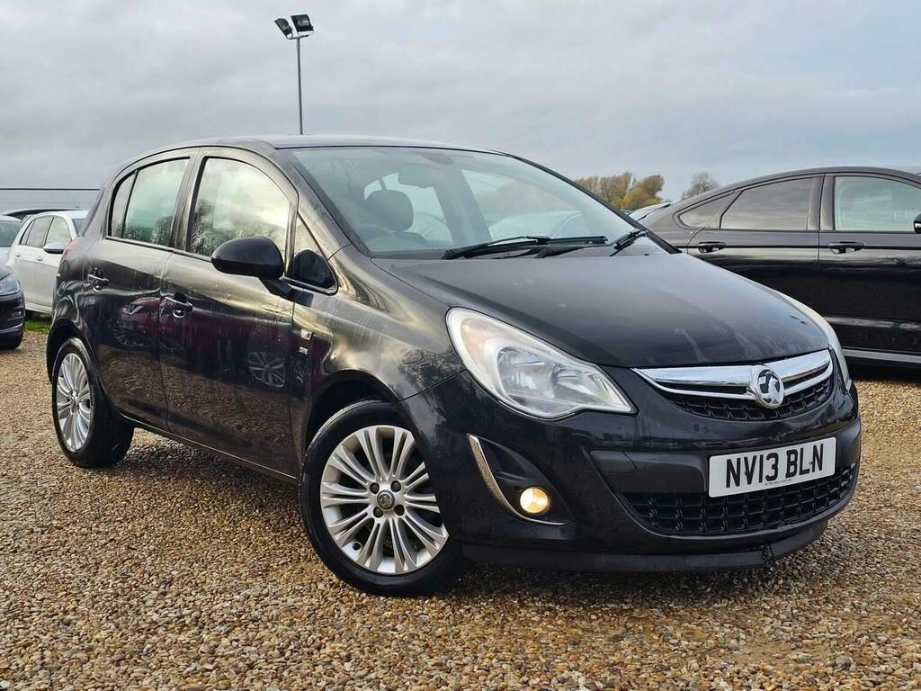 Vauxhall Corsa Hatchback 1.4 16V Se Euro 5 201313 NV13BLN Black
