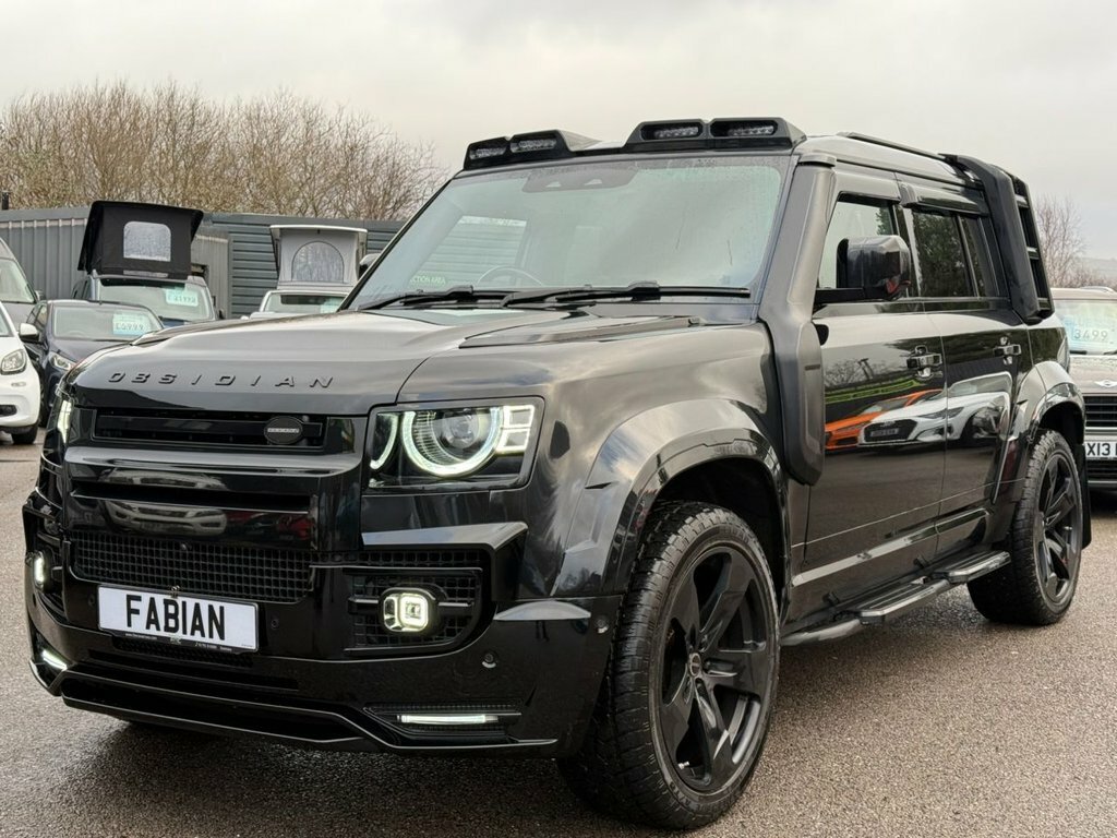 Land Rover Defender 3L Se Black #2