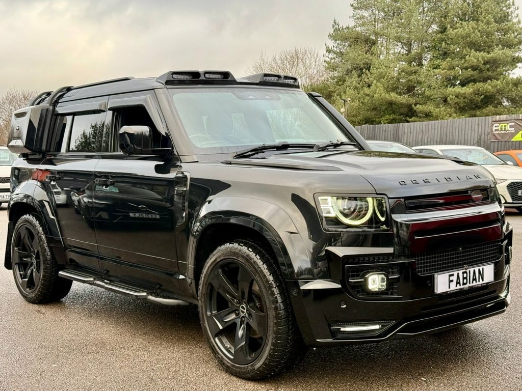 Land Rover Defender 3L Se Black #4