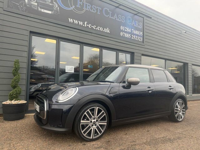 Mini Hatch 1.5 Cooper Exclusive Hatchback Steptron NC23CRJ Black #4