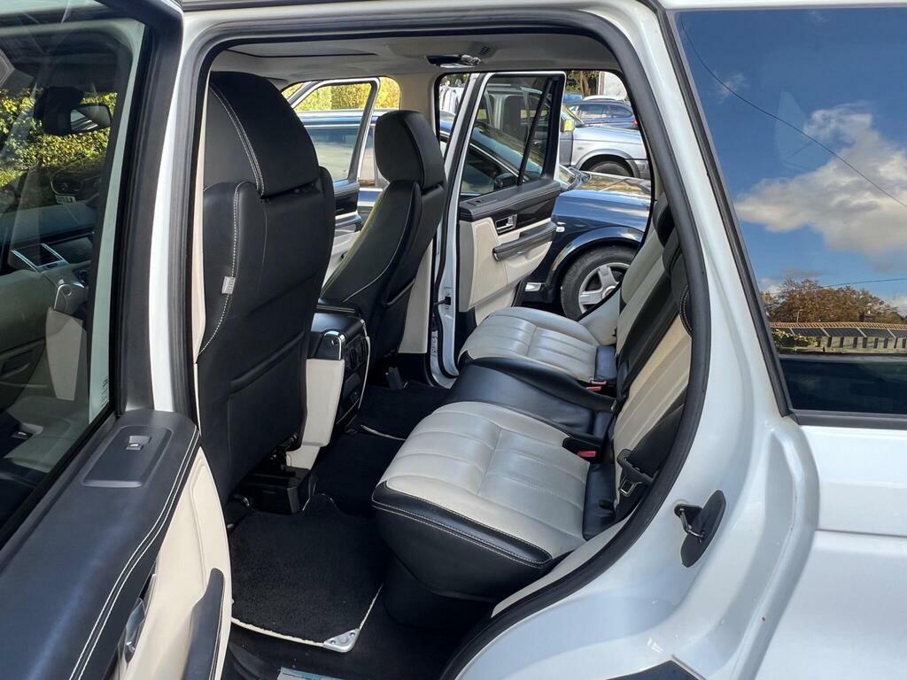 Land Rover Range Rover Sport 3.0 Sd V6 Sport Suv GY12WGD White #4