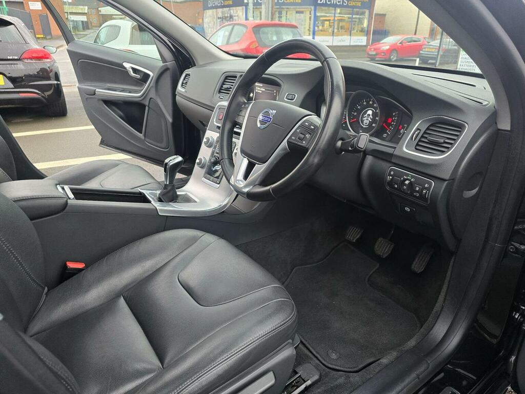 Volvo S60 Saloon 2.0 T4 Se Nav Euro 6 Ss 201818 Black #3