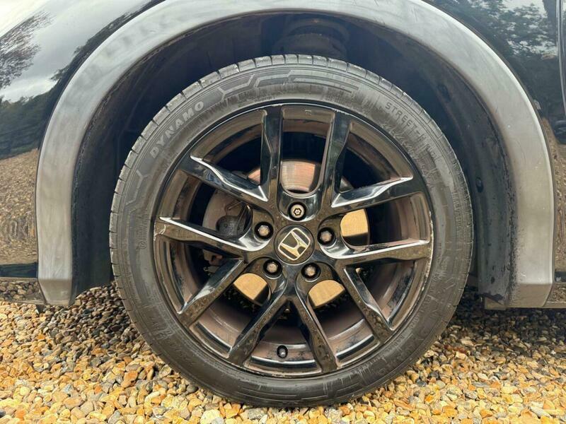Jaguar F-Pace Xj Portfolio V6 D Black #19