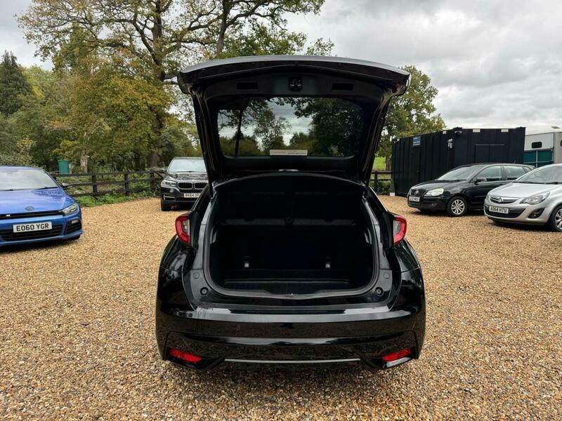 Jaguar F-Pace Xj Portfolio V6 D Black #23