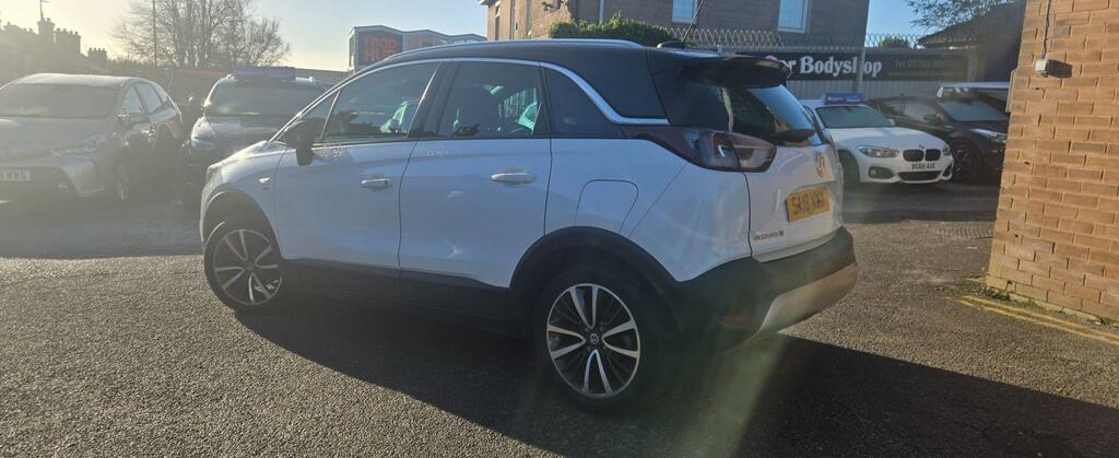 Vauxhall Crossland X 1.2 Turbo Gpf Elite Suv SA18NWX White #4
