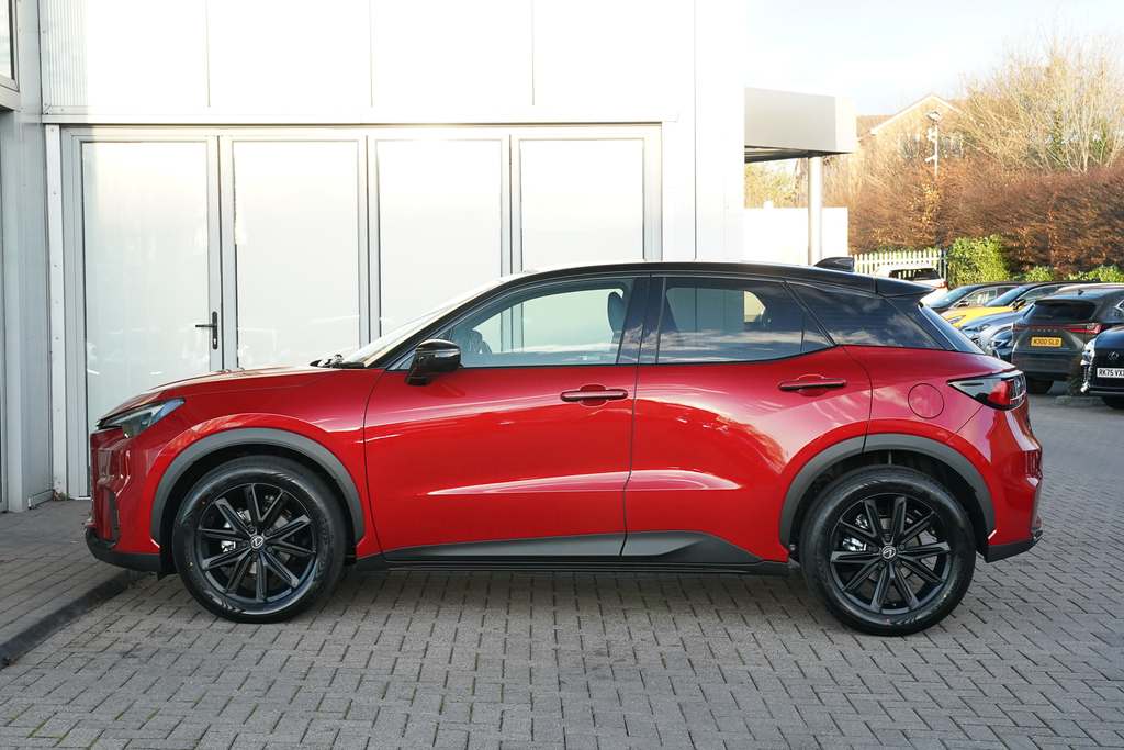 Lexus LBX Vibrant Edition Bi-tone RV75XEJ Red #6