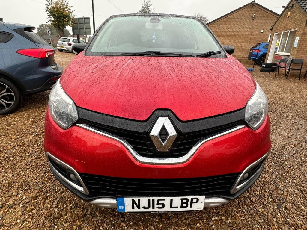 Renault Captur 1.5L Signature NJ15LBP Red #2