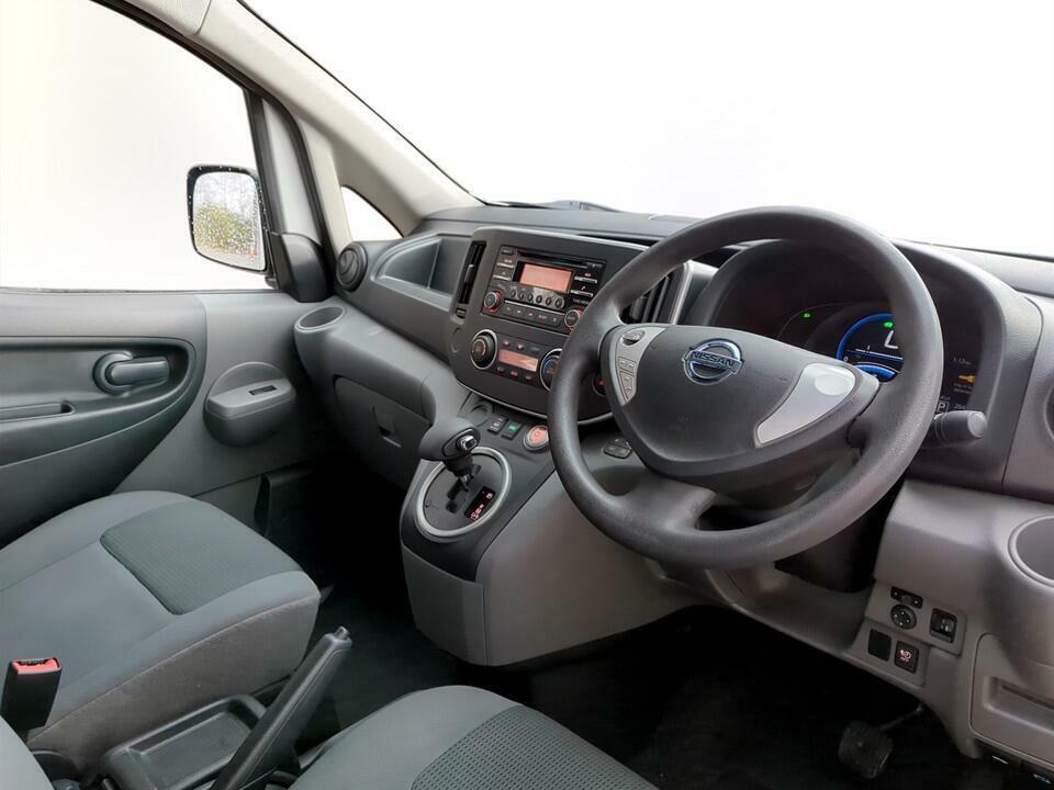 Nissan e-NV200 Acenta Panel Van Swb Rapid 10 White #6