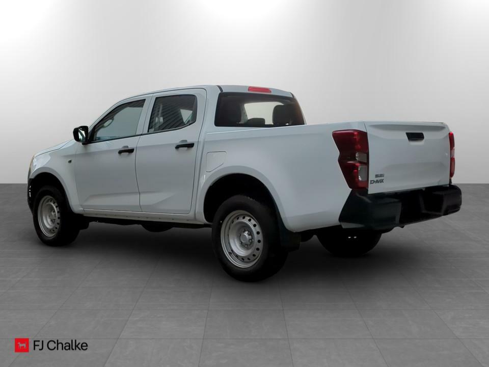 Isuzu D-Max Utility Double Cab White #3