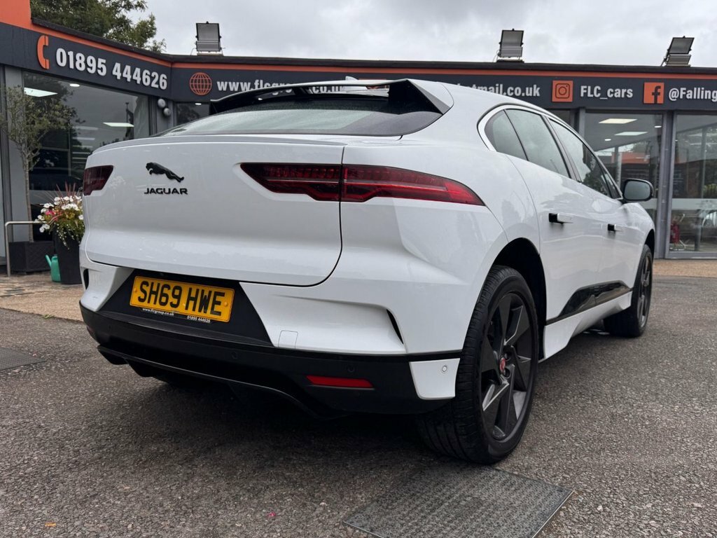 Jaguar I-Pace Suv SH69HWE White #3