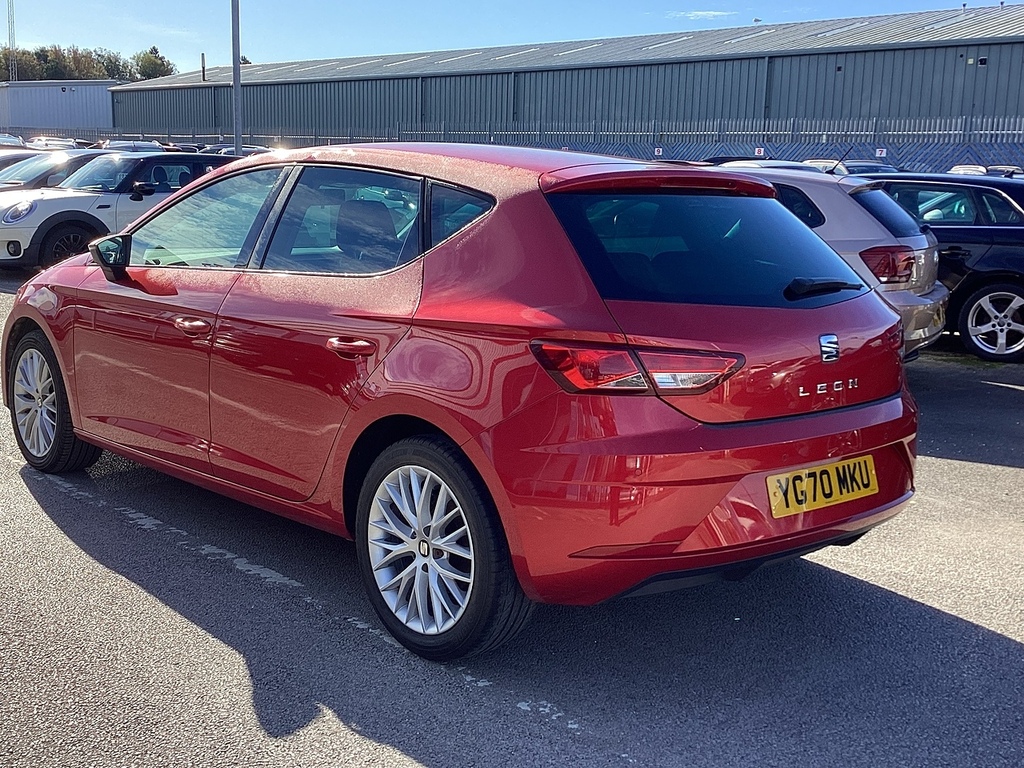 Seat Leon Tsi Se Dynamic YG70MKU Red #3