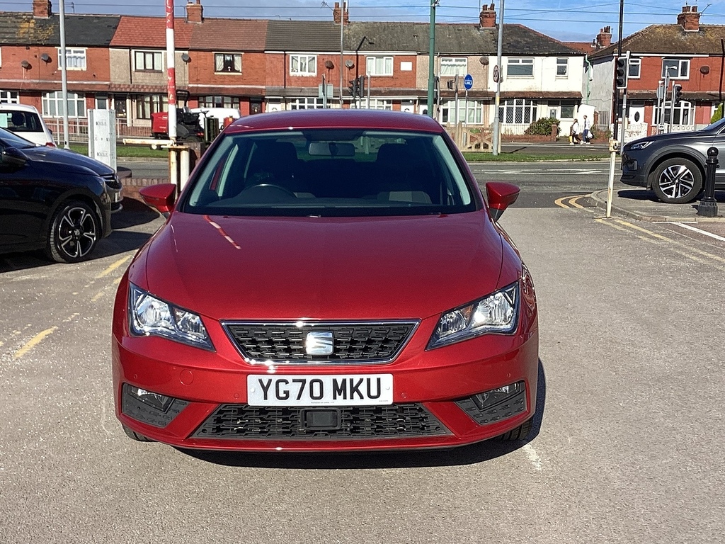 Seat Leon Tsi Se Dynamic YG70MKU Red #5