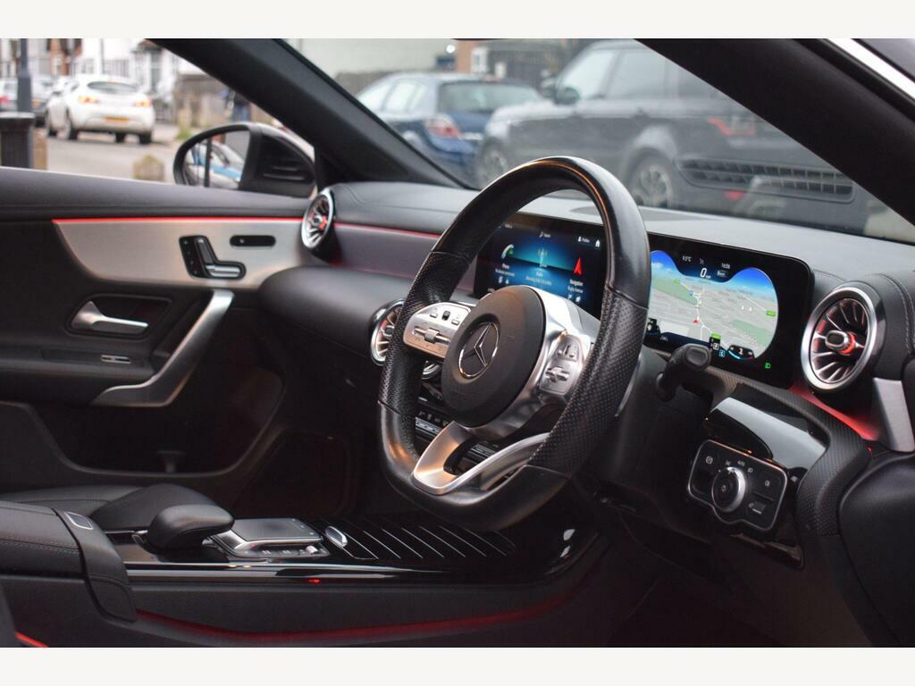 Mercedes-Benz CLA Class 1.3 Cla180 Amg Line Premium Plus 2 Shooting Brak CV70KRG Black #4
