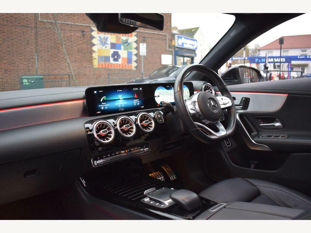 Mercedes-Benz CLA Class 1.3 Cla180 Amg Line Premium Plus 2 Shooting Brak CV70KRG Black #2