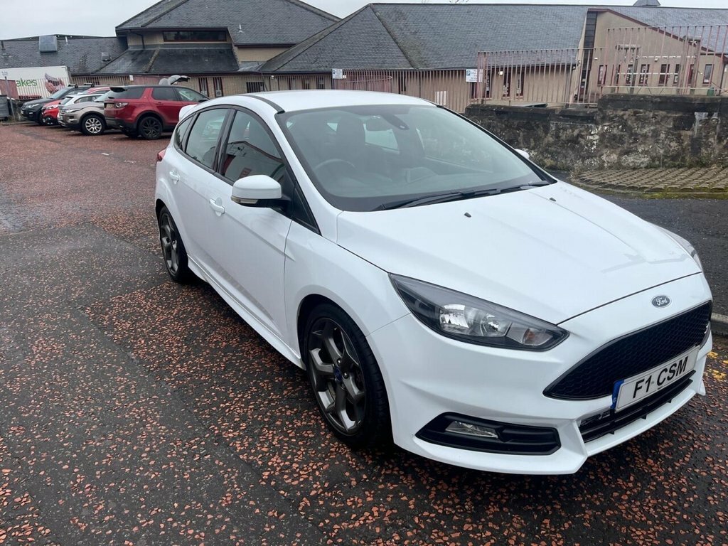 Ford Focus 2L St-1 BN65XWV White #5