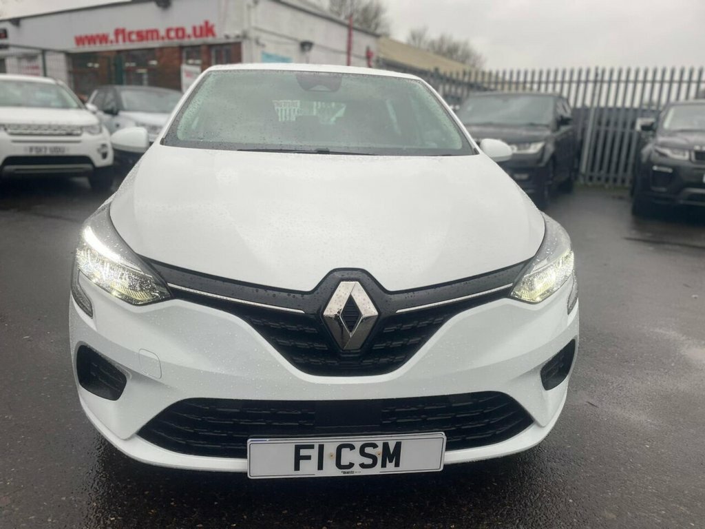 Renault Clio 1L Iconic Edition EY22WSE White #3