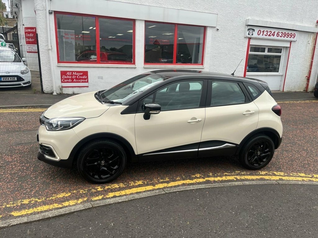 Renault Captur 0.9L Dynamique Nav White