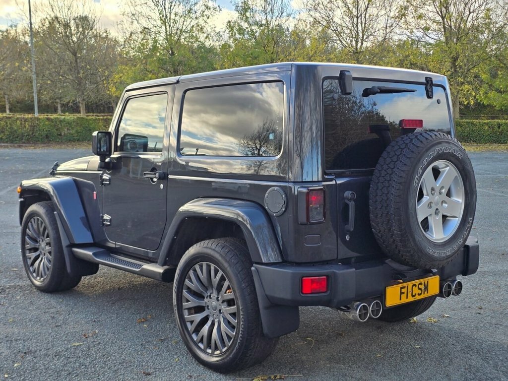 Jeep Wrangler 2.8L Sahara Grey #4