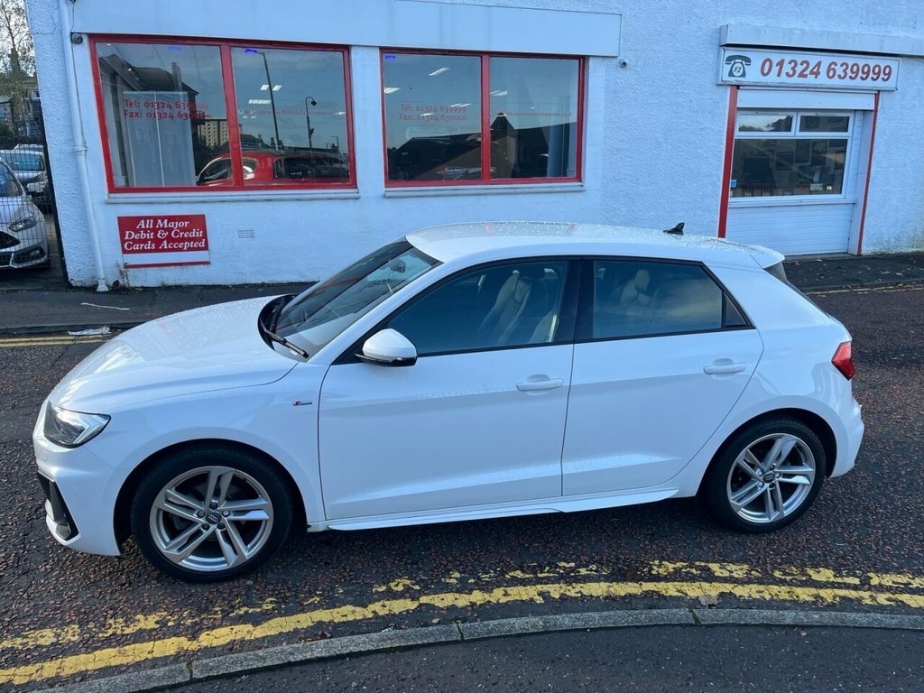 Audi A1 1.5L S Line White