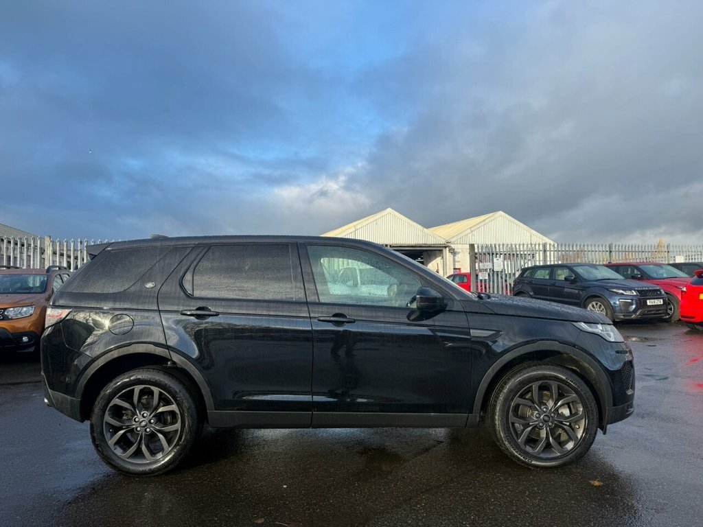 Land Rover Discovery Sport 2L Landmark PN19CRK Black #4
