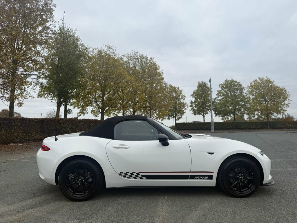 Mazda MX-5 1.5L Se PO19UJU White #5