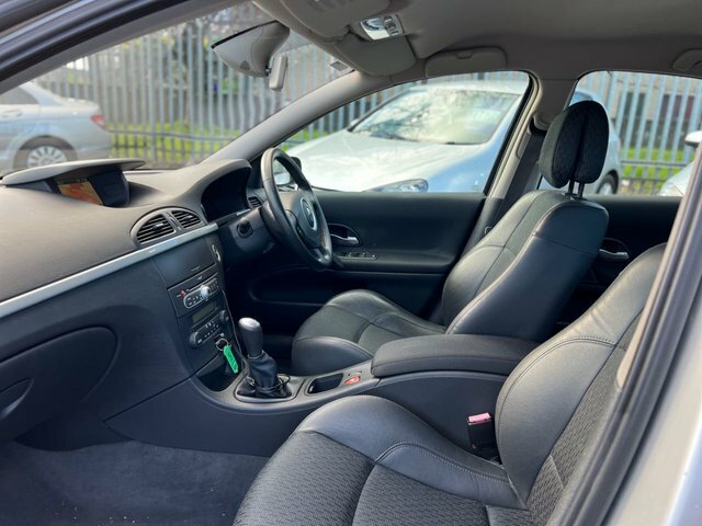 Renault Laguna 2.0 16V Dynamique  #8