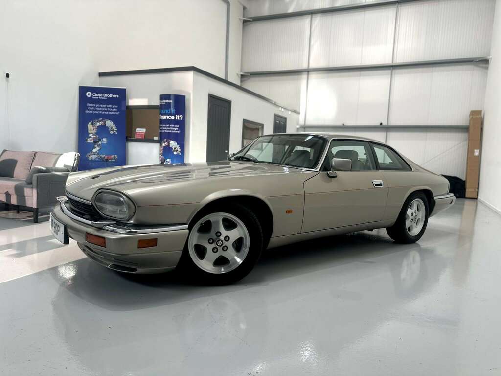 Jaguar XJS Jaguar Xjs 1995 Beige #5
