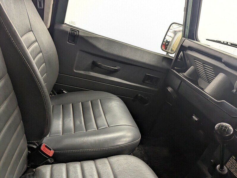 Land Rover Defender 110 Suv Green #19