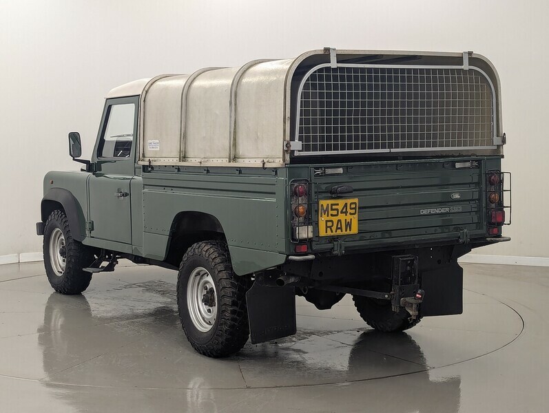 Land Rover Defender 110 Suv Green #7