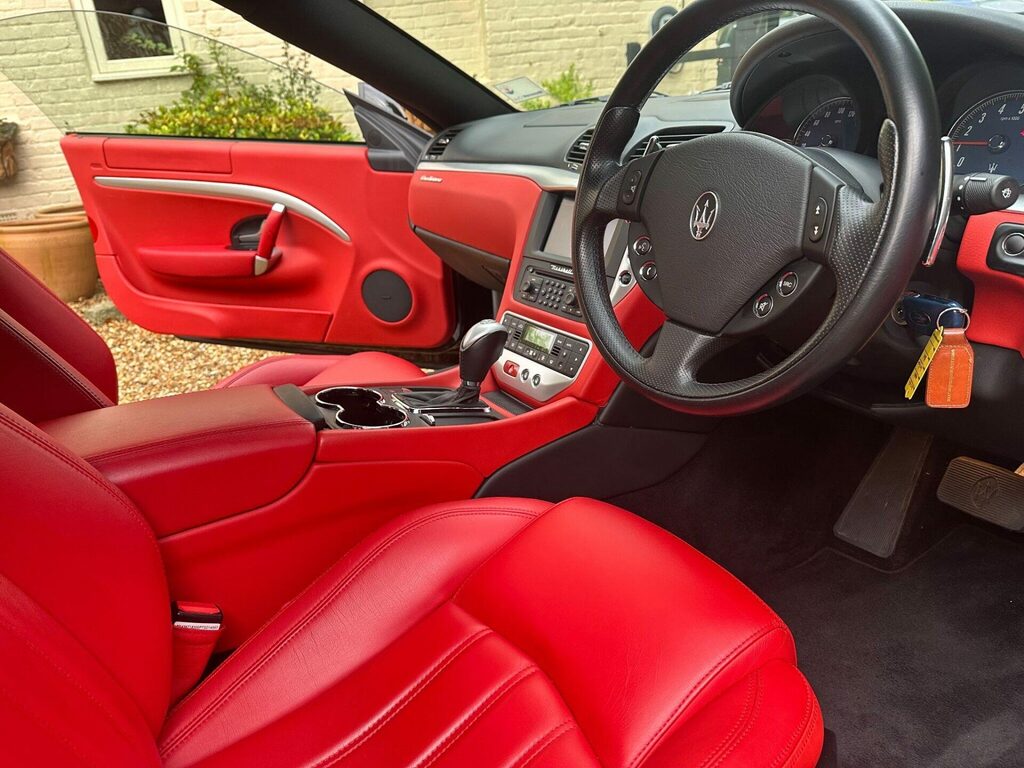 Maserati GranTurismo Coupe 4.2 Grey #55