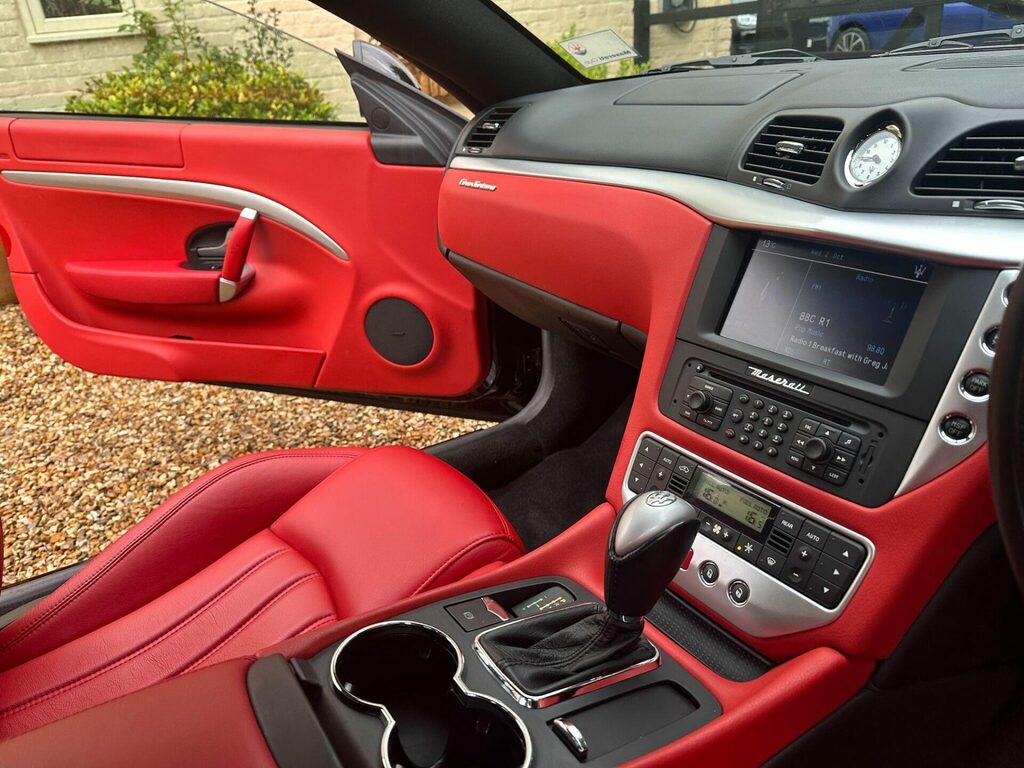 Maserati GranTurismo Coupe 4.2 Grey #42