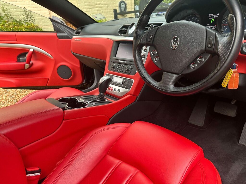 Maserati GranTurismo Coupe 4.2 Grey #24