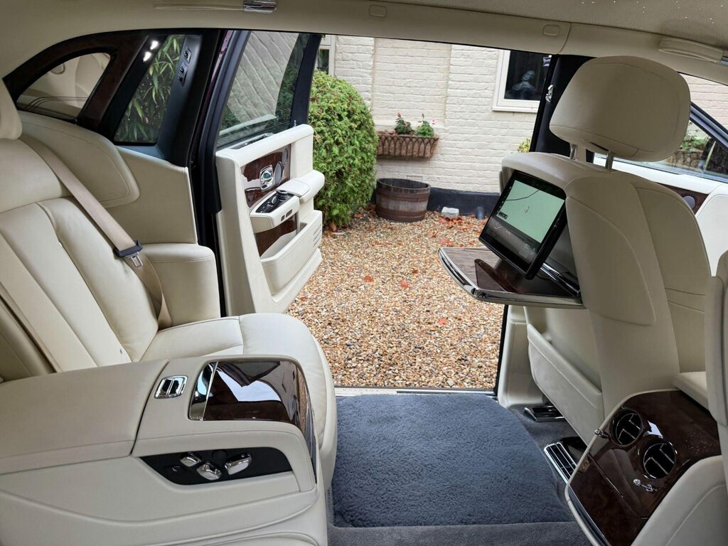 Rolls-Royce Phantom  Red #41