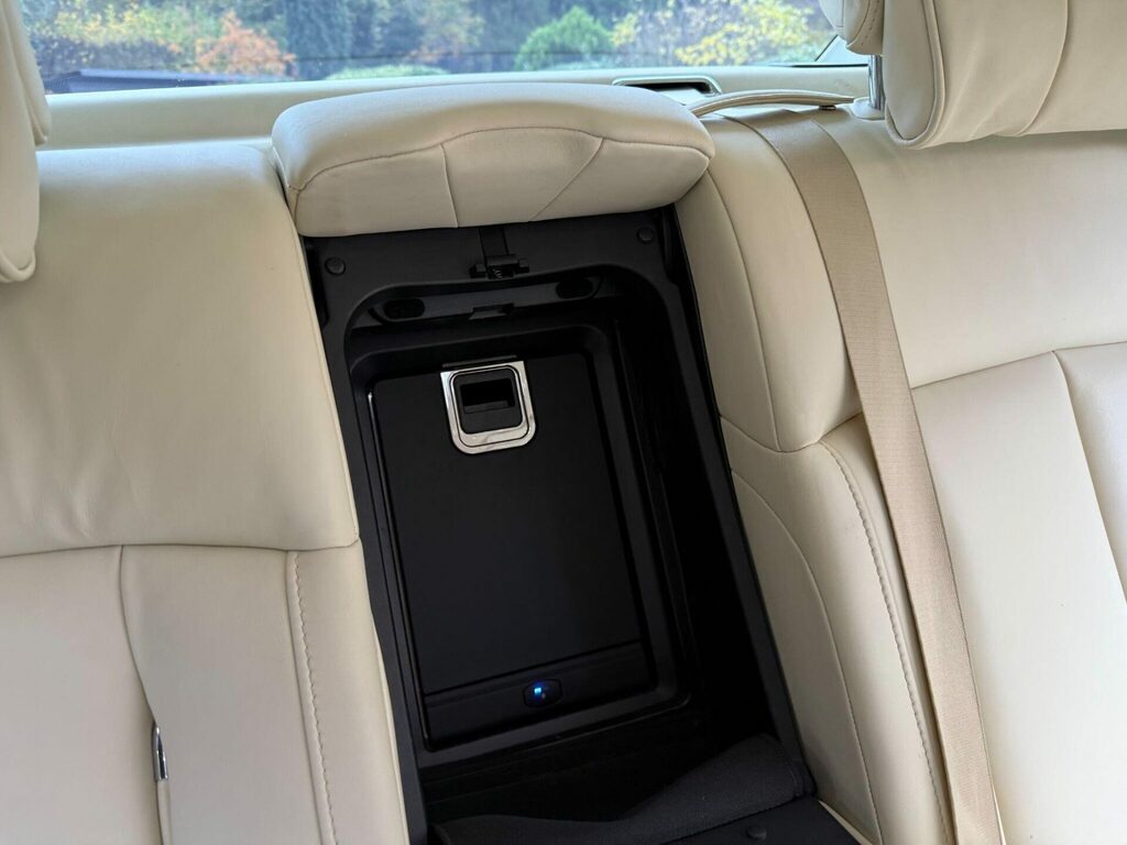 Rolls-Royce Phantom  Red #54